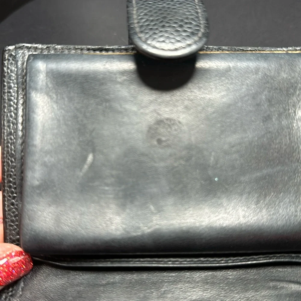 CHANEL Caviar Timeless CC Compact French Wallet in Black‎ - EUC - Picture 6 of 13